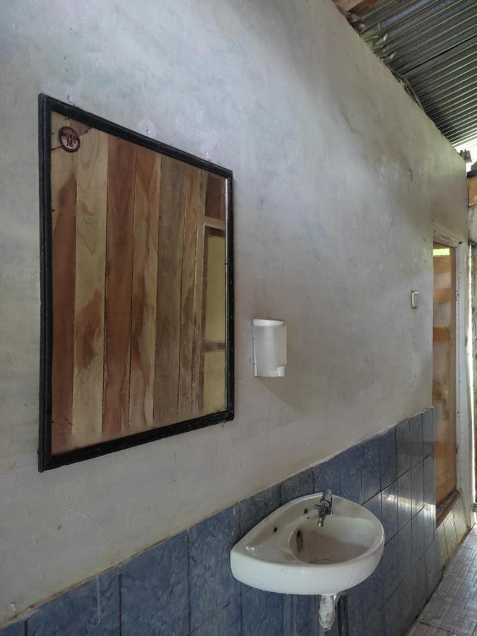 Lawi Luja Guest House Kelimutu Extérieur photo